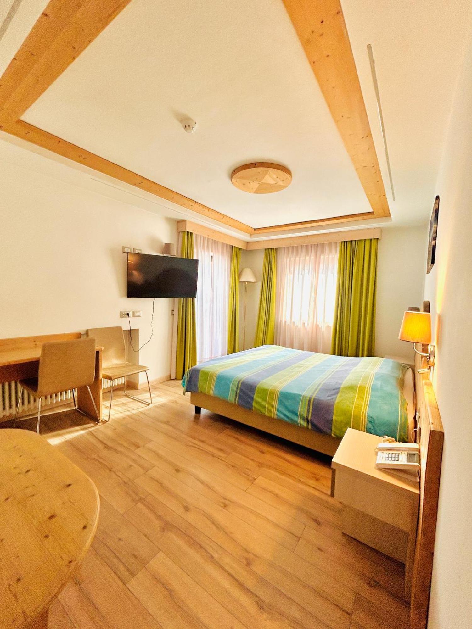Hotel Centrale Auronzo di Cadore Esterno foto