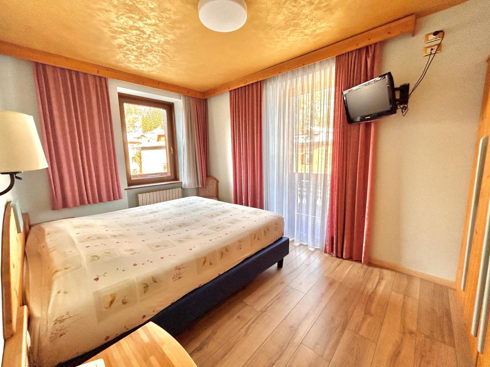 Hotel Centrale Auronzo di Cadore Esterno foto