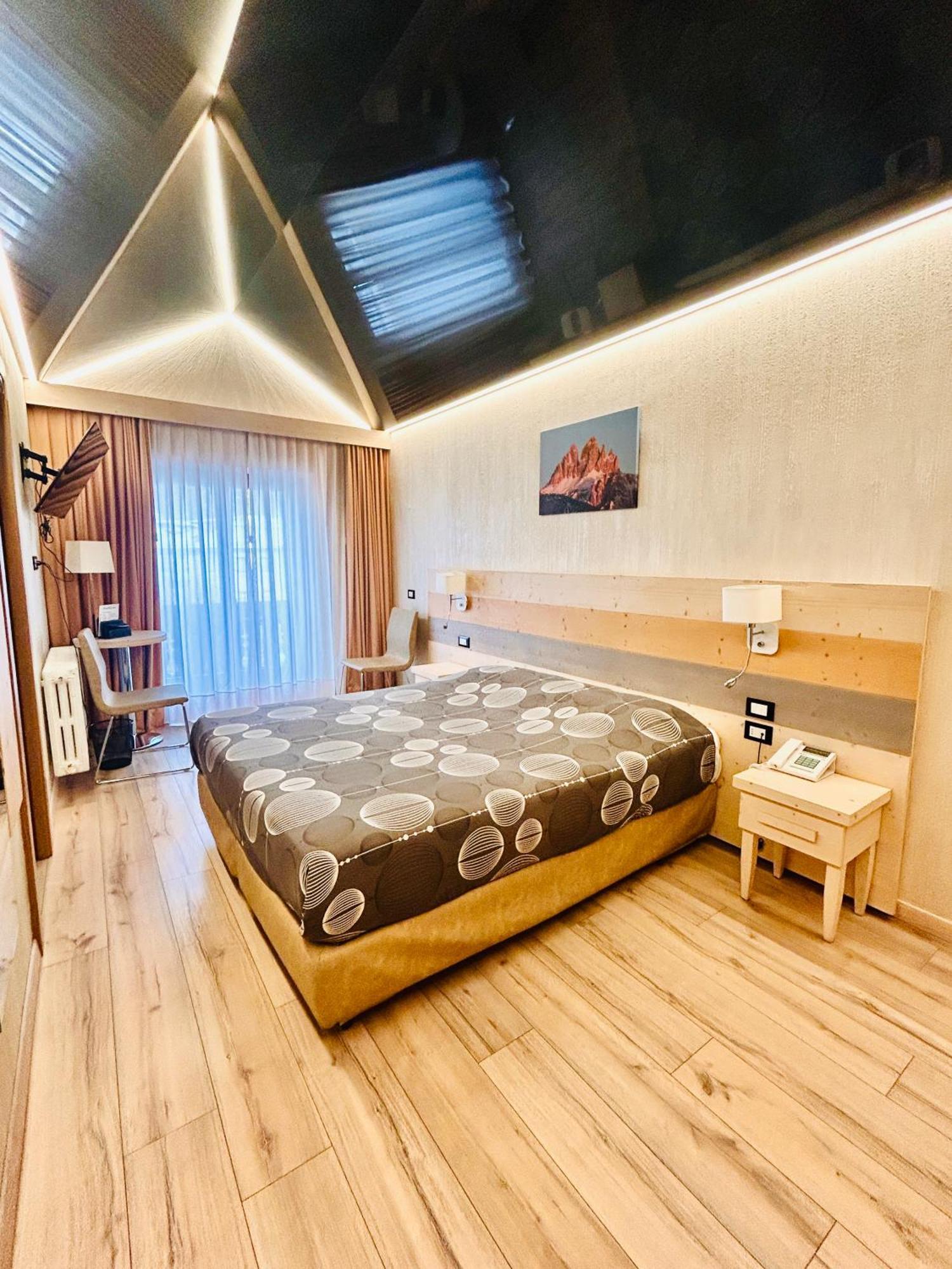 Hotel Centrale Auronzo di Cadore Esterno foto