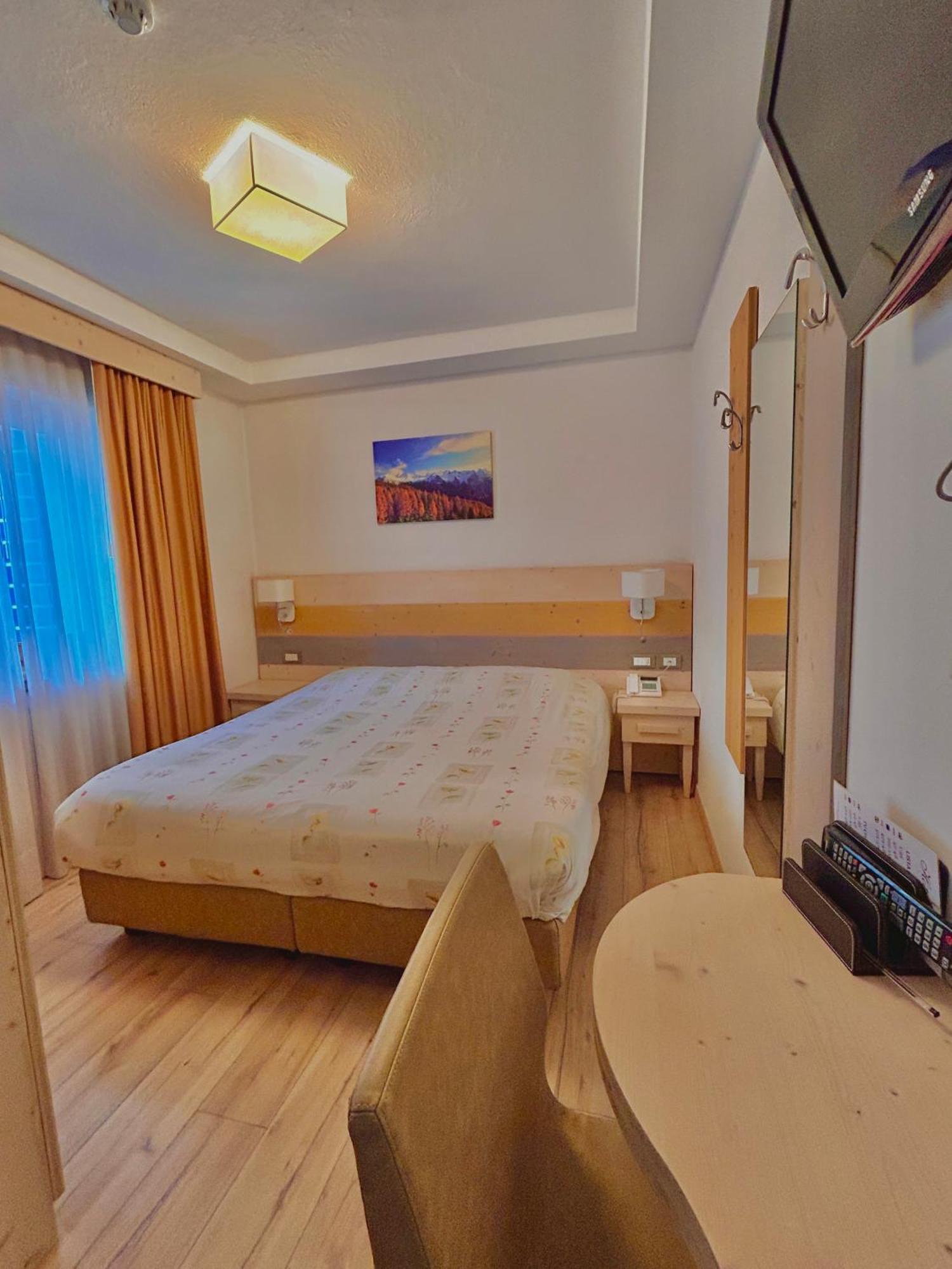 Hotel Centrale Auronzo di Cadore Esterno foto